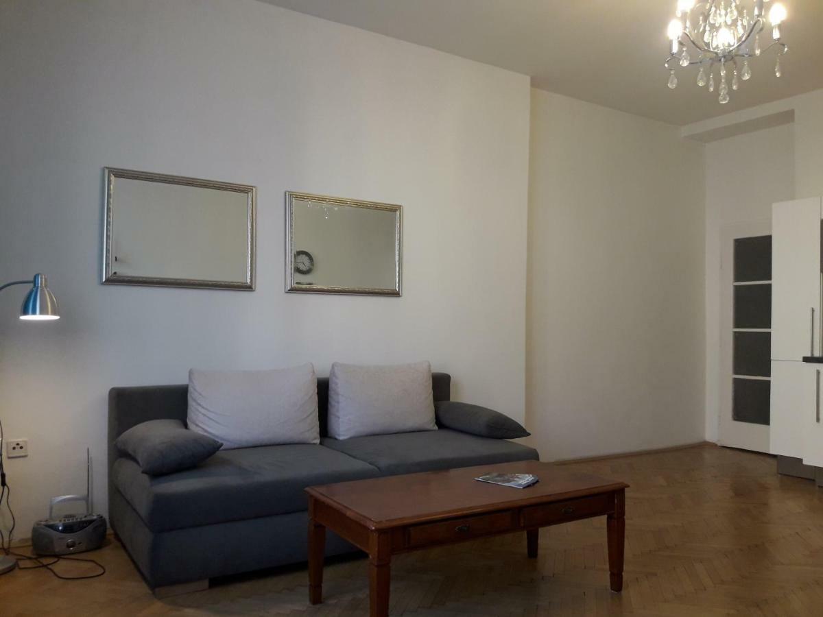 Old Town Spacious Apartment Praga Exterior foto