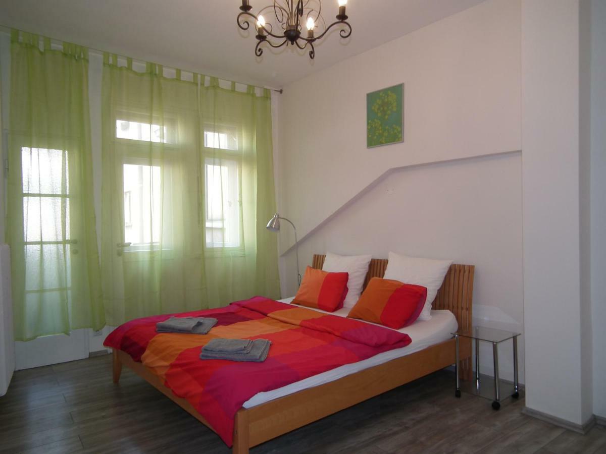 Old Town Spacious Apartment Praga Exterior foto